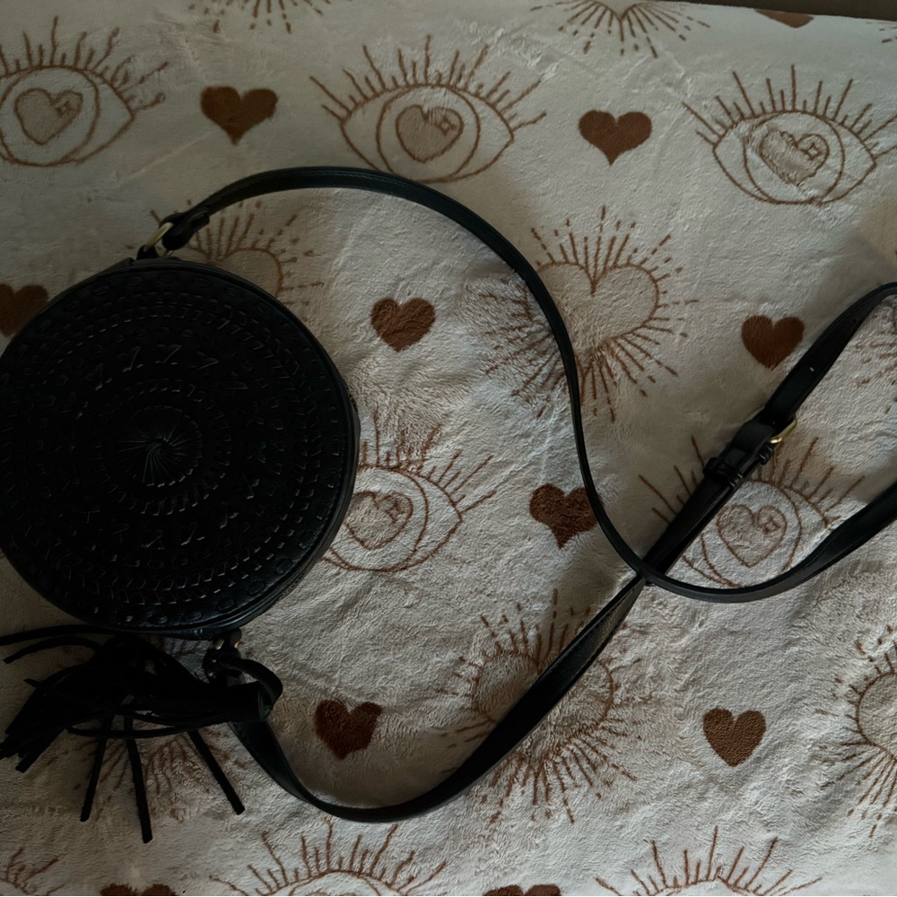 Elegant Black Round Crossbody Bag